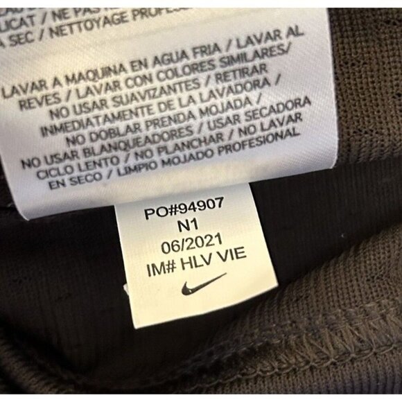 Nike Cleveland Browns NFL Mayfield #6 Football Jersey Youth Size XL - NWT $85 - Picture 6 of 16